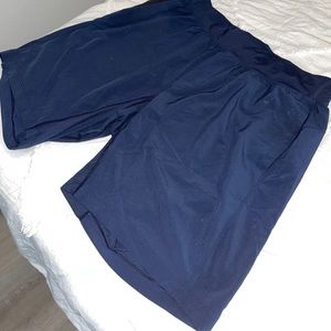 Men’s XL Lululemon Gym Shorts